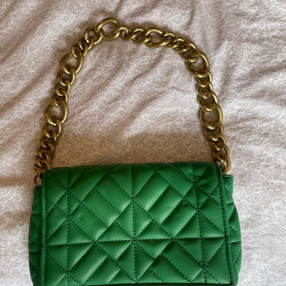 Zara Green Quilted Shoulder Bag with Gold Chunky Chain